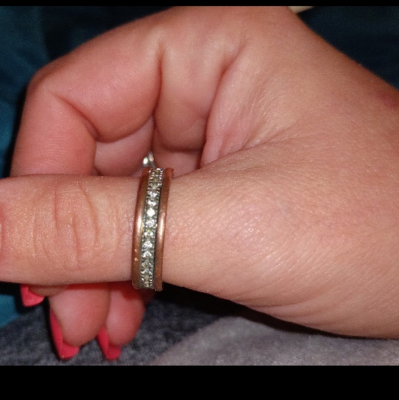 Ring - Picture 6 of 7